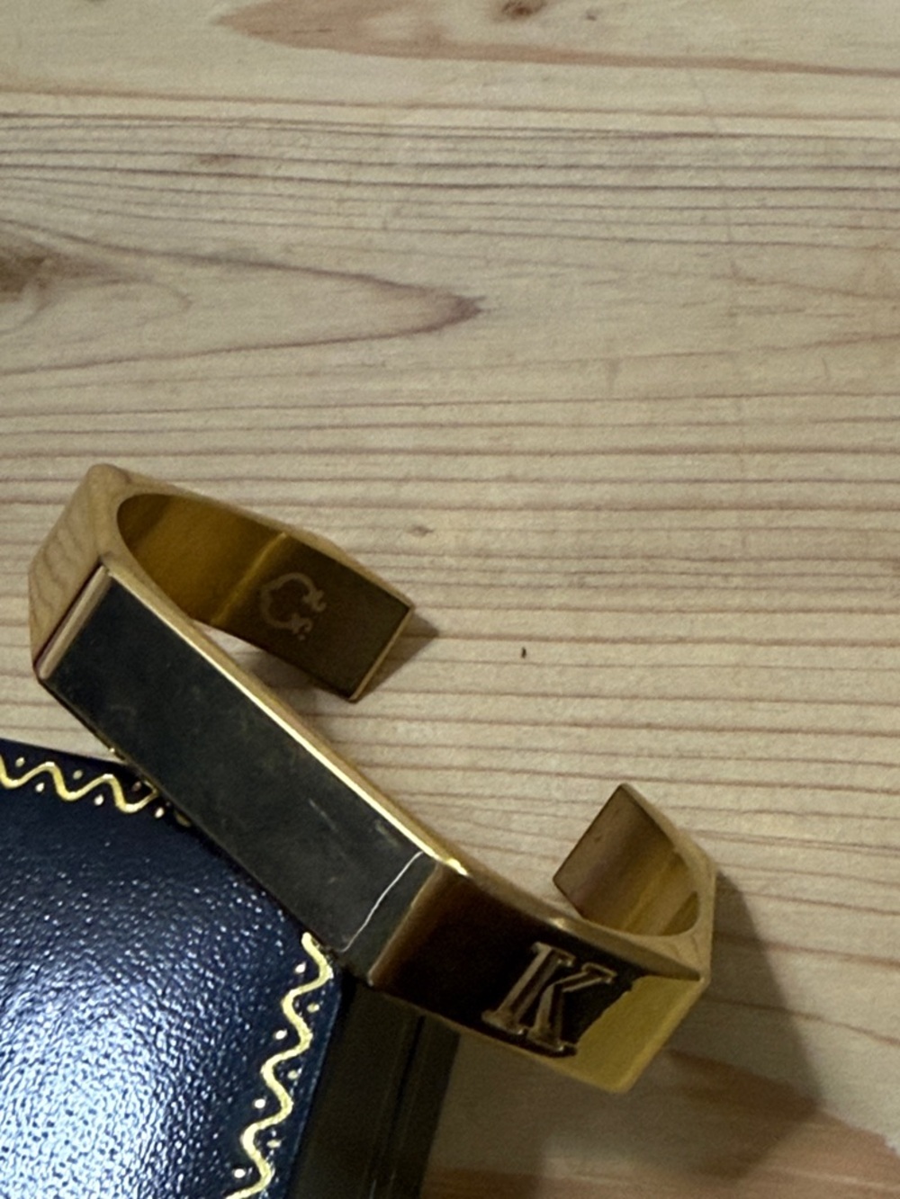 Fashion Jewelry Gold  Women's 'K' Initial Cuff Bracelet